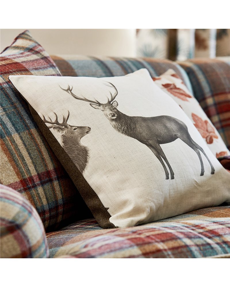 Evesham Deer Linen Chalk DYSI226528